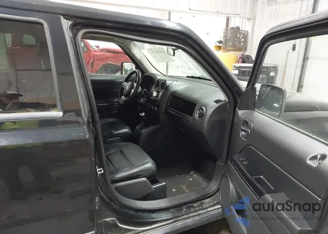 2014 Jeep Patriot Limited из США, поврежденный, VIN 1C4NJRCB8ED880546